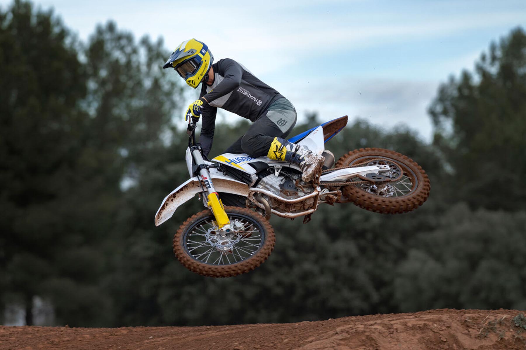 Husqvarna_FC_TC_2027_22.jpg